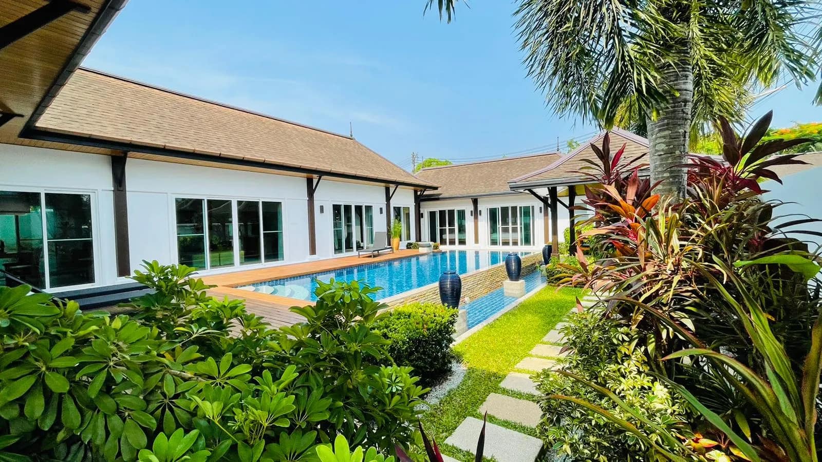 Two Villas Tara