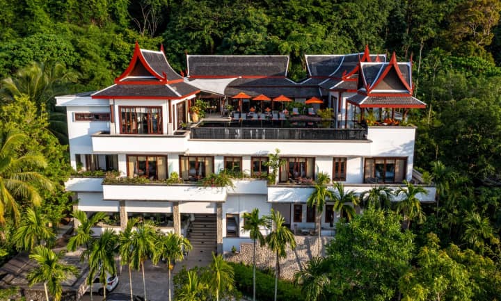 Baan Thai Surin Hill