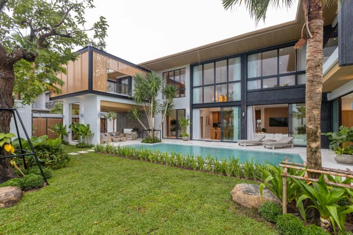 Mouana Grande Chalong Bay
